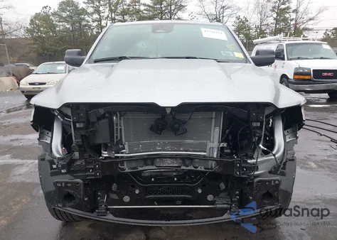 2025 Ram 1500 Tradesman 4X4 5'7 Box из США, поврежденный, VIN 1C6RRFGG2SN681178